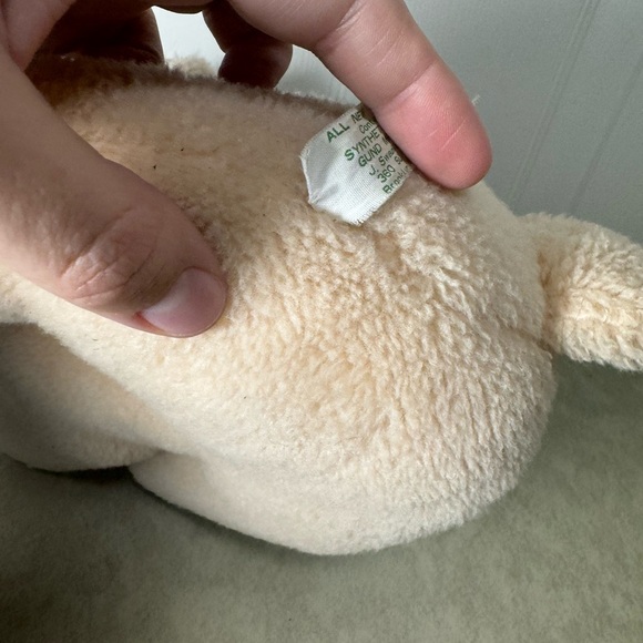 RARE Vintage Gund Sani-Foam Creations Plush Sleeping Bear Rattle Satin Ears - Picture 11 of 11